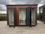 Neuer Sanitärpavillon – 3 Separate Kabinen, WC, Urinal, Waschbecken – Bild 3